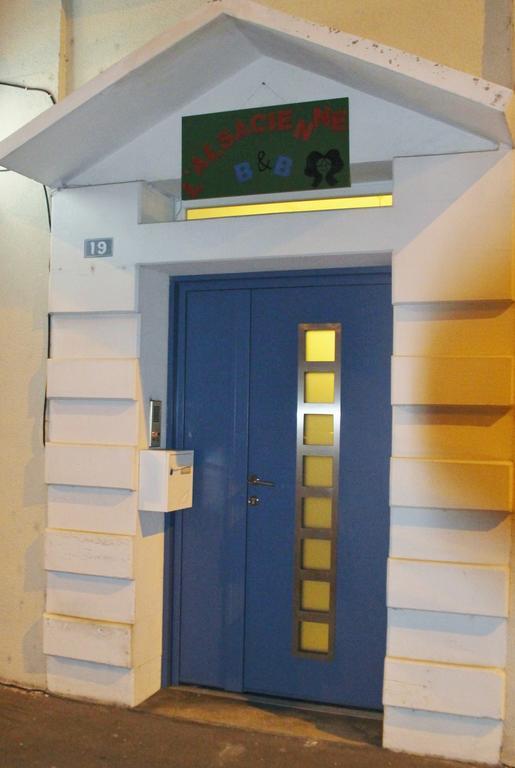 L'Alsacienne Panzió Saint-Pierre-des-Corps Kültér fotó