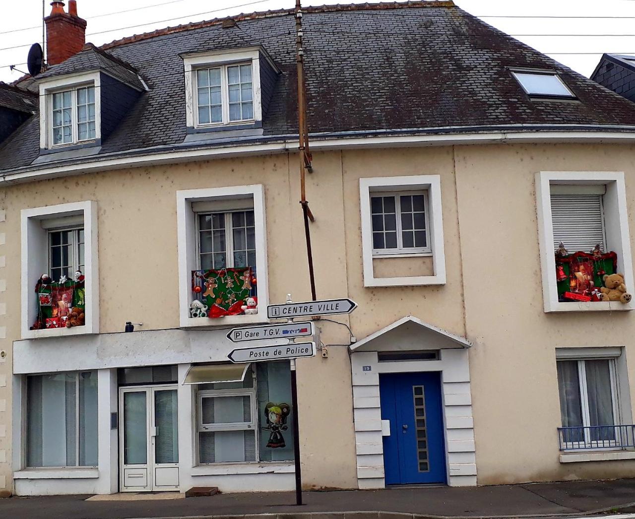 L'Alsacienne Panzió Saint-Pierre-des-Corps Kültér fotó